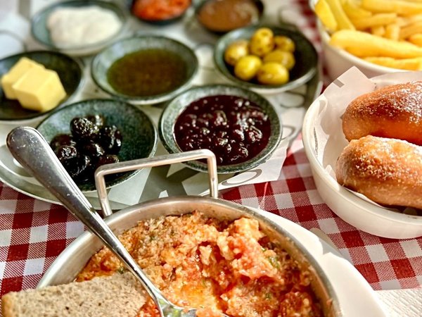 Баку по максимуму + самый вкусный завтрак в городе - фото 1
