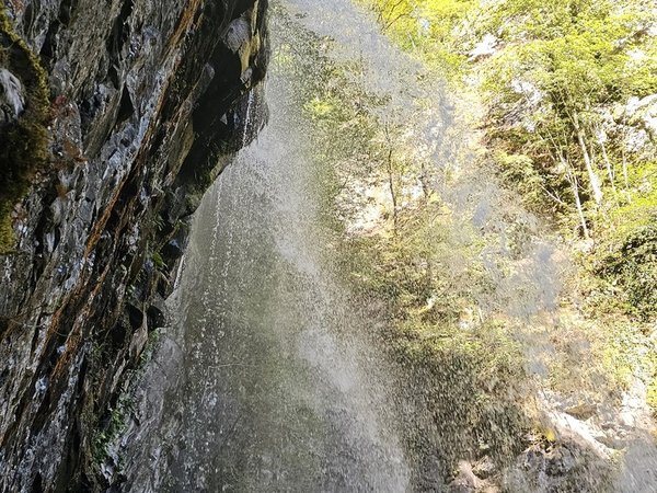Джипинг по городам-призракам и водопадам Восточной Абхазии из Гагры - фото 2