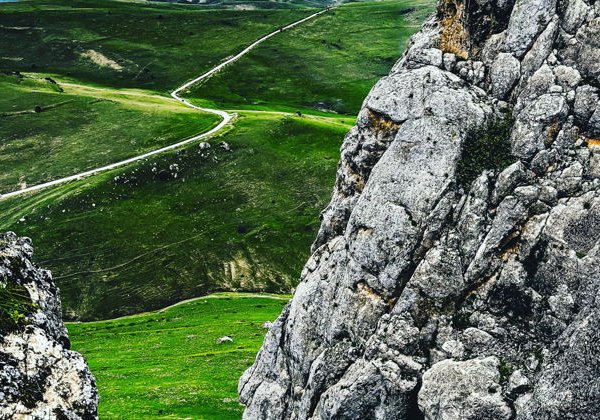Радужные горы, гора Бешбармак и Розовое озеро - фото 3
