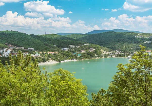 Новороссийск и Абрау-Дюрсо — два города за один день!