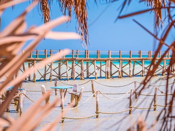 Групповая морская прогулка на Оранжевый пляж - фото 2