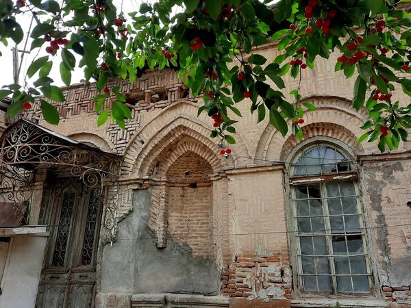 Другой Ереван: особняки, мечети и андеграунд - фото 3