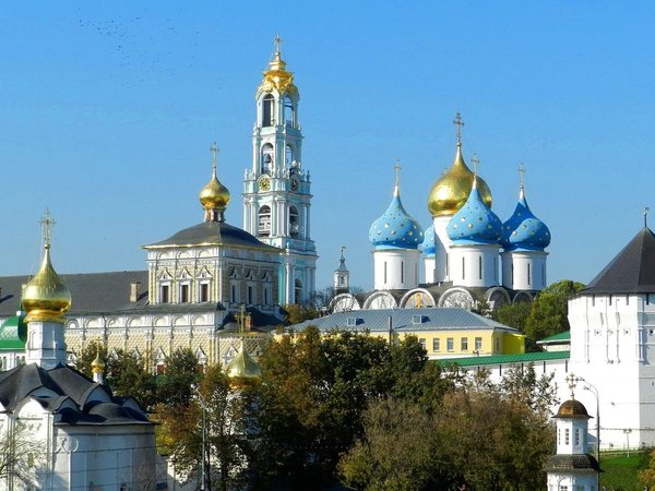 Троицкая лавра — главный монастырь в России - фото 2
