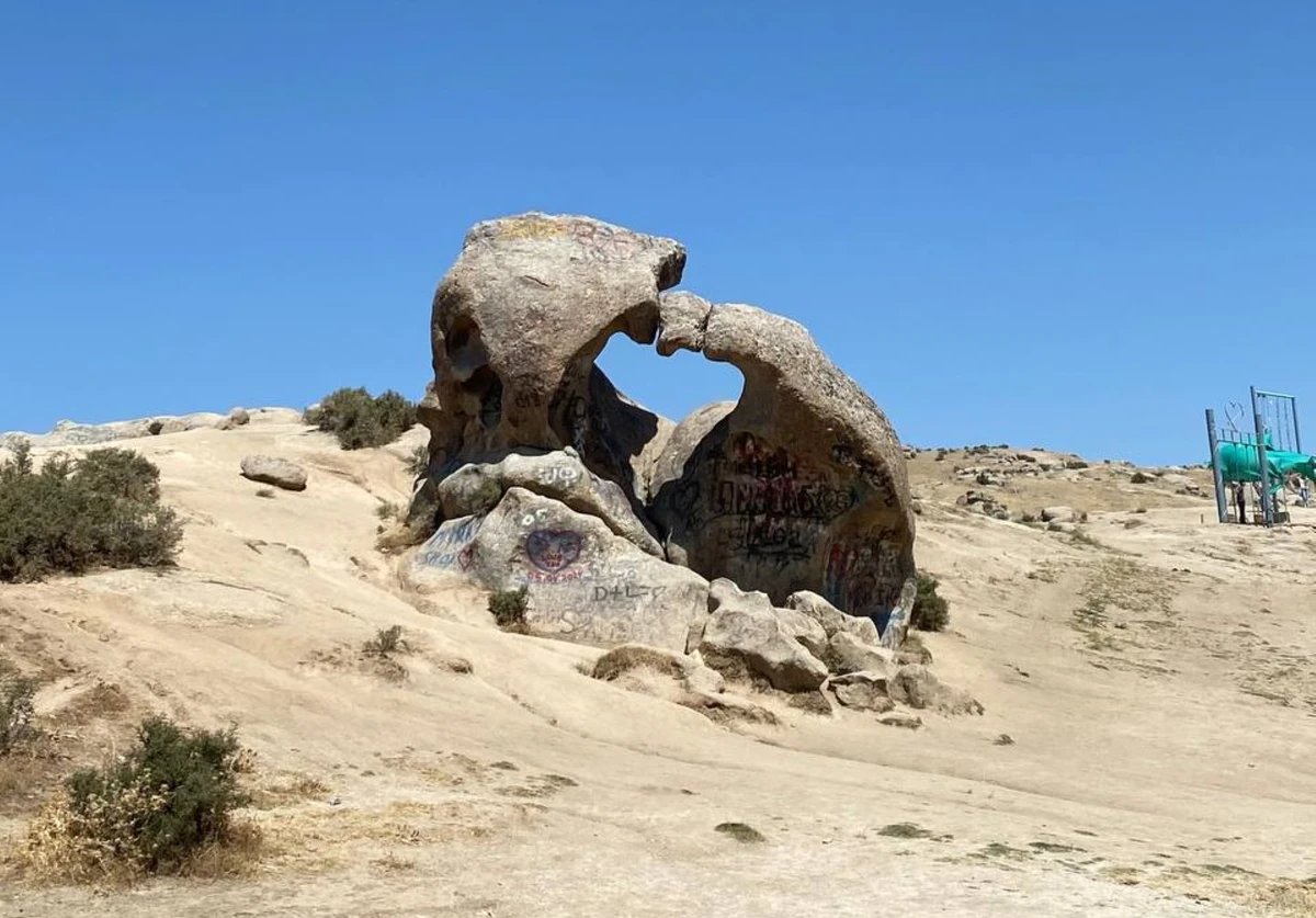 Плато демонов, водохранилище Хисорак и город Шахрисабз - фото 1