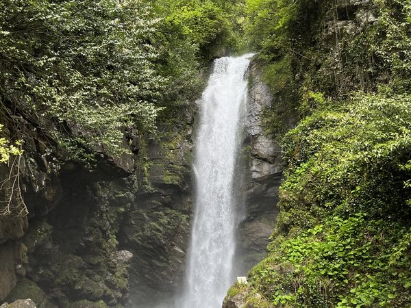 Из Нового Афона — в Акармару, Ткуарчал и к трём водопадам - фото 4