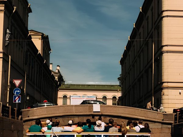 Северная Венеция: на теплоходе по рекам и каналам Петербурга - фото 3