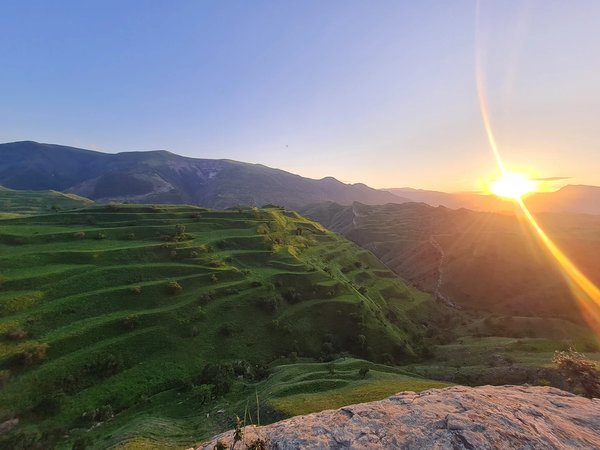 В гости к аварцам: путешествие в аул-призрак Гамсутль - фото 1