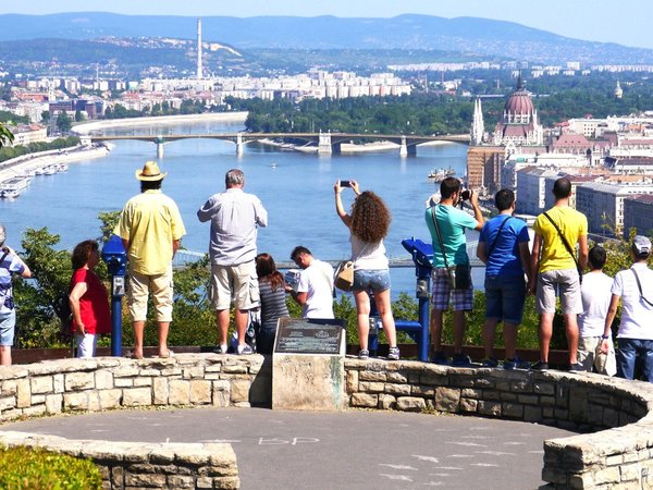 Будапешт как на ладони: смотровые площадки Буды c вершины горы Геллерт - фото 1