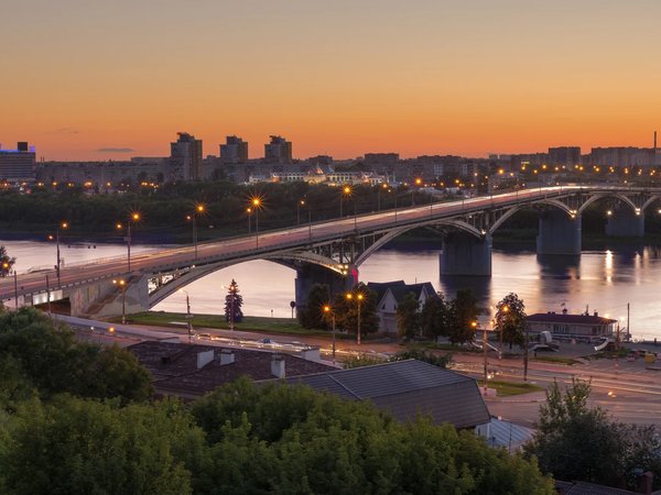 Огни ночного Нижнего Новгорода