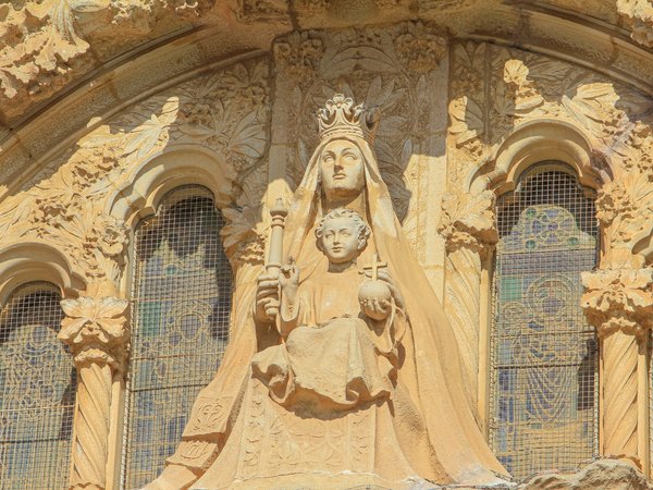 Барселона элитарная и загадочная — от науки до легенд
