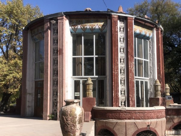 Архитектурно-историческая прогулка по Бишкеку - фото 3