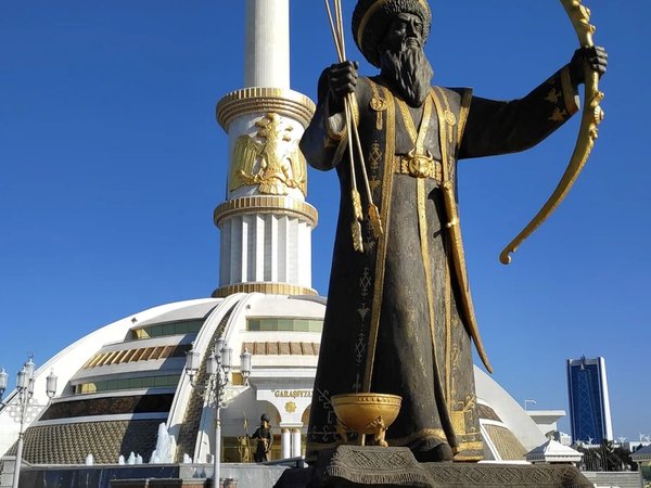 От сияющего Ашхабада до пылающих Врат ада - фото 2