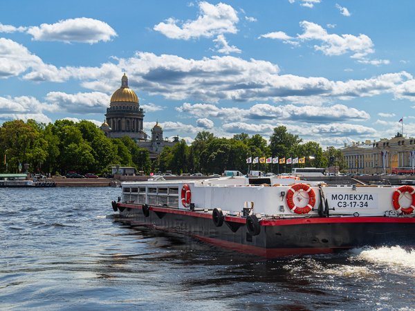 Утро на каналах