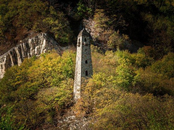 Аргунское ущелье и горнолыжный курорт Ведучи