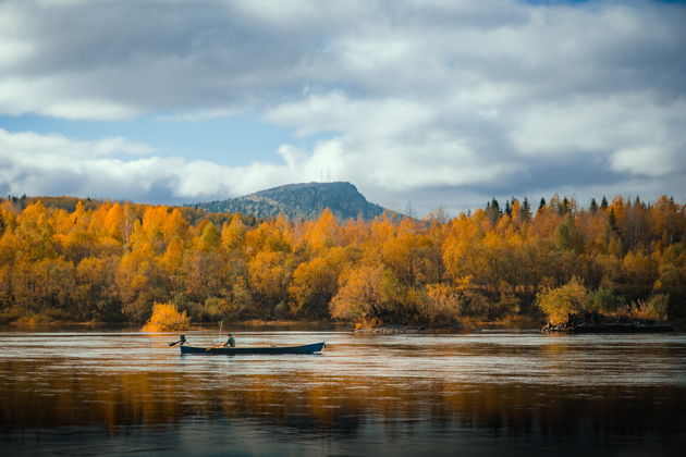 Фото экскурсии - Комбинированная экскурсия: гора Полюд, скала Ветлан, пещера с окаменелостями и ряжи на реке Вишера - 9