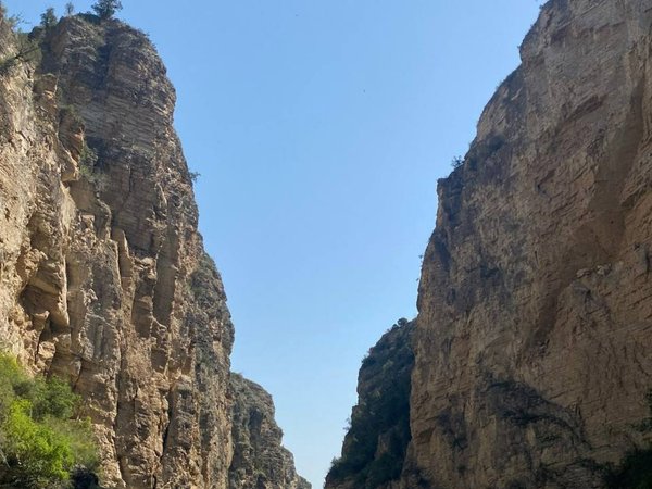 Сулакский каньон, пещеры Нохъо и бархан Сарыкум — из Махачкалы - фото 3