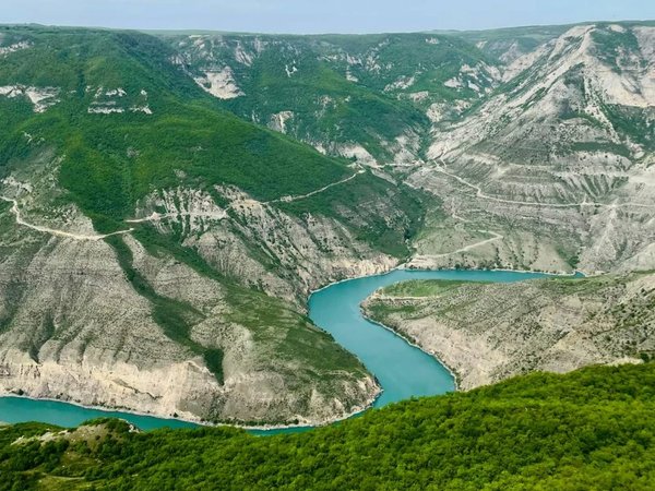 Сулакский каньон, пещеры Нохъо и бархан Сарыкум — из Махачкалы - фото 4