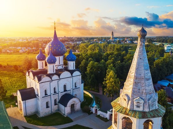Суздаль: история, быт и ларец архитектурных сокровищ