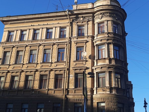 Мобильный квест в Петербурге «Записки сумасшедшего, или Возвращение Маяковского» - фото 4