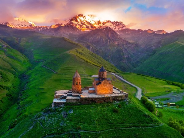 В группе из Тбилиси — к окрестностям горы Казбек! - фото 3