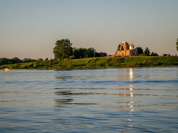 Великий Новгород сквозь века: от Рюрикова городища к стенам кремля (обед включён) - фото 4