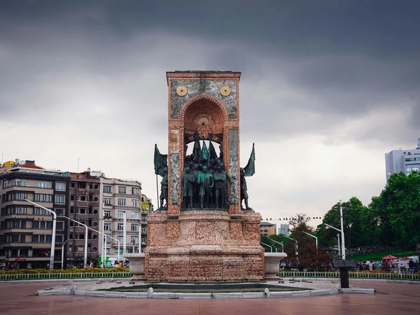 Туда, где бьётся сердце города! Прогулка по центру Стамбула - фото 4