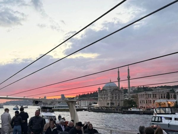 Прогулка по Босфору — с обедом и путевой экскурсией - фото 3