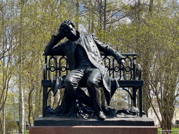 Царское Село: дворец с Янтарной комнатой, Екатерининский парк и лицей - фото 2