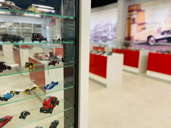 Путешествие в мир миниатюр для всей семьи - фото 1