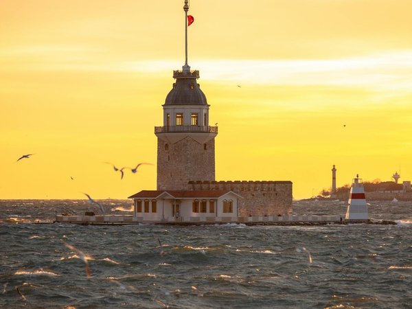 На яхте по Босфору: с фруктами, аудиогидом и видами - фото 2