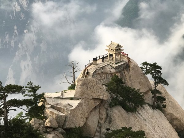 Из Сианя к тропам над облаками: священная даосская гора Хуашань - фото 2