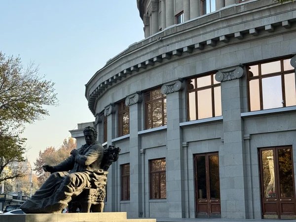 Сердце и душа Армении: Ереван и Эчмиадзин