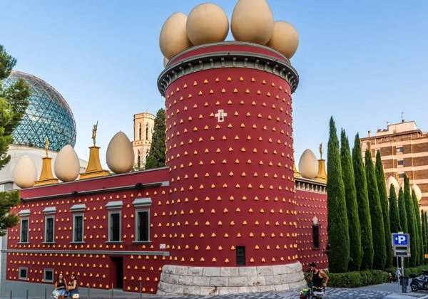 Экскурсия в поместье семейства Дали в Кадакесе - фото 1