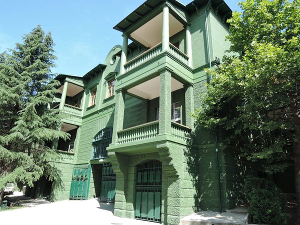 Экскурсия по даче Сталина в Сочи - фото 3