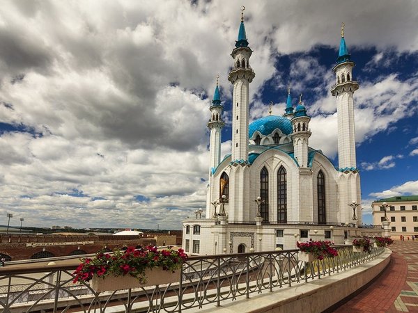 Крепость и посад: экскурсия по Казанскому кремлю и улице Кремлёвская - фото 2