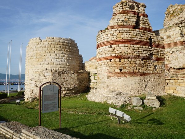 Групповая экскурсия по Старому Несебру с аудиогидами - фото 3