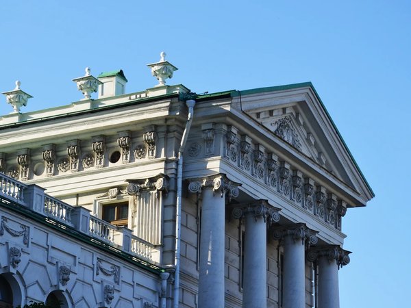 Москва слезам не верит: великие истории успеха и неудач - фото 1