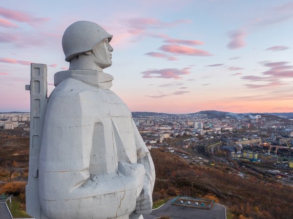 Мурманск — история одного города