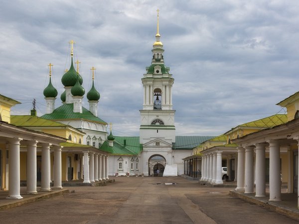 Кострома: прогулка по центру и подъём на колокольню - фото 3