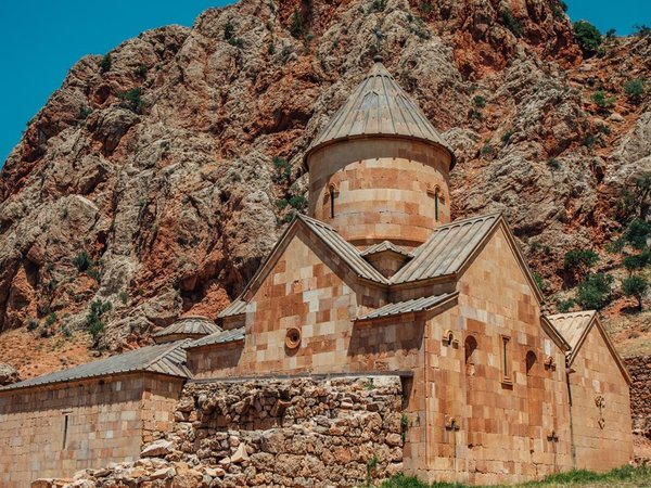 Монастыри Нораванк и Татев + канатная дорога «Крылья Татева» - фото 4