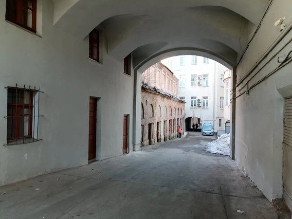 Москва как продолжение романа: книжное путешествие с любимыми героями - фото 3