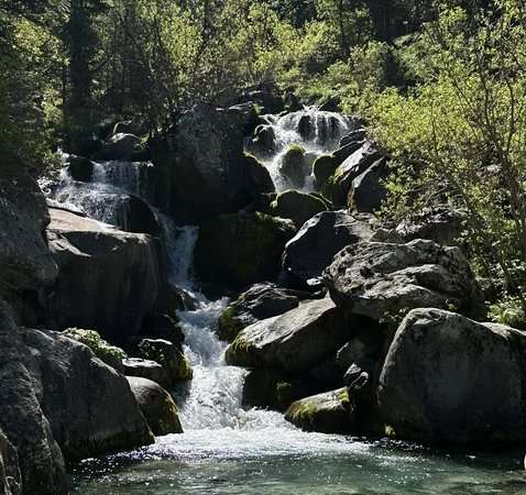 Водопад Хоббита: горное приключение на полдня