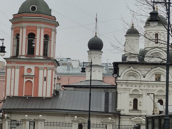 Прогулка по Тверскому бульвару и дегустация французского десерта (по желанию) - фото 4