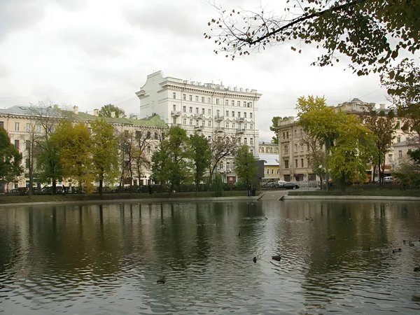 Бульварное кольцо Москвы: Чистопрудный бульвар - фото 1