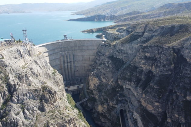 Сулакский каньон, бархан Сары-кум и Чиркейское водохранилище-3