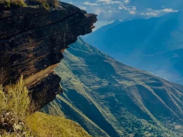 Из Каспийска — к Языку Тролля, в заброшенный Кахиб и храм Датуна - фото 1