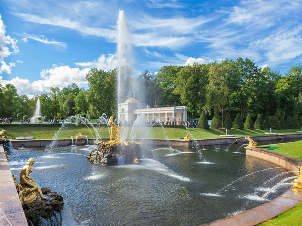 Фотоэкскурсия «Петергоф — столица фонтанов»