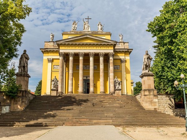 В Эгер! Кружевные горы, термы и барочный город - фото 2