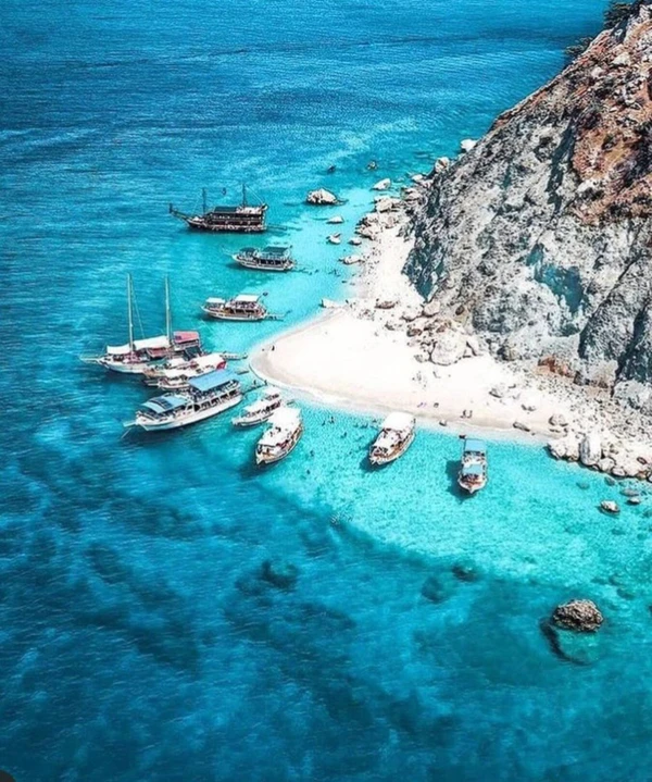 Остров Сулуада и бухты Средиземного моря — на яхте из Антальи