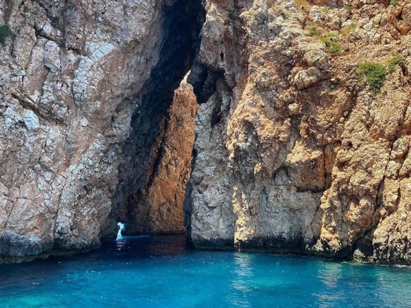 Остров Сулуада и бухты Средиземного моря — на яхте из Антальи - фото 3